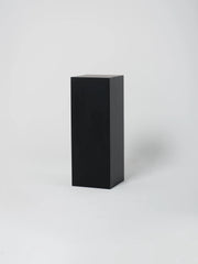 Cube 6 / 18" x 47" / Black