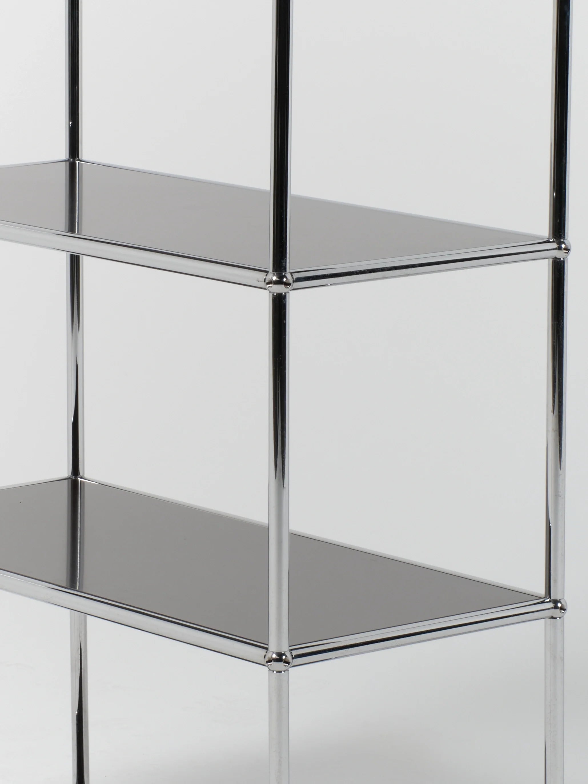 USM Haller Shelving / Single | Black