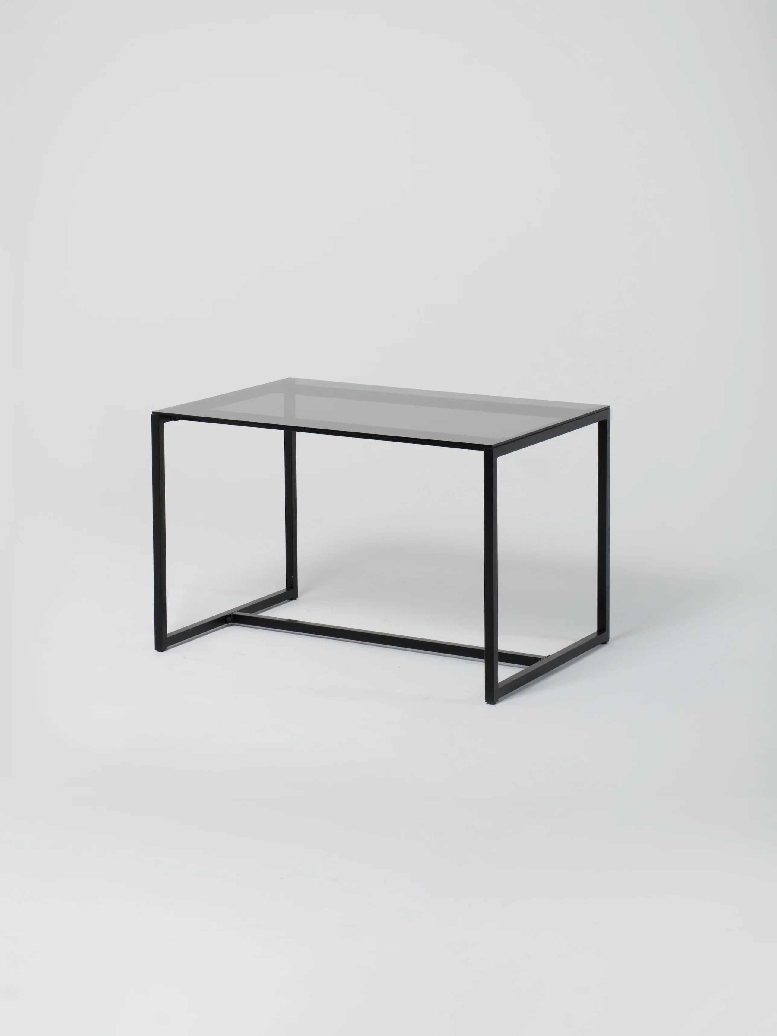 Table 14 / Square / Black / Glass / Grey