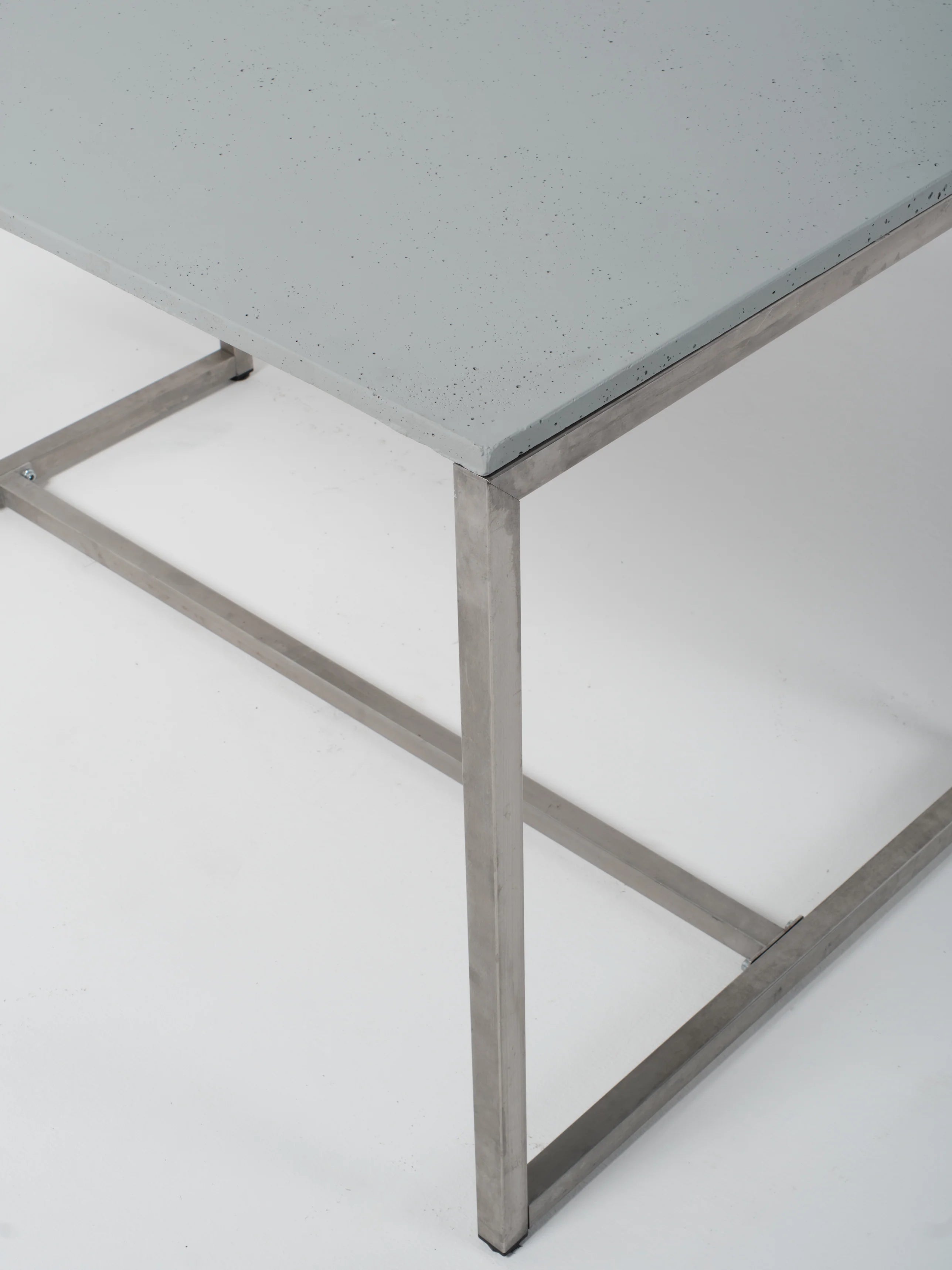Table 7 / Square / Stainless Steel / Architectural Concrete