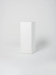 Cube 6 / 18" x 47" / White