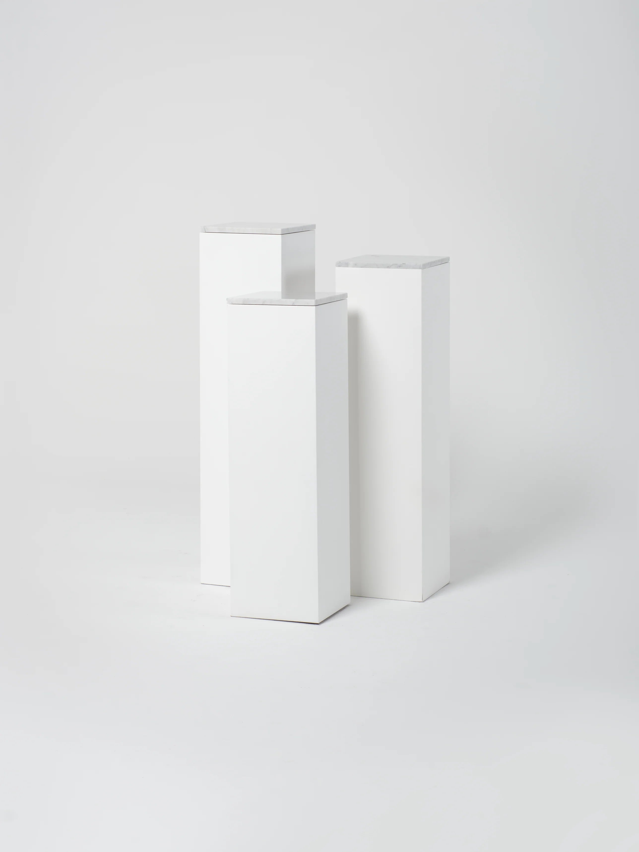 Cube Set 1 / 12" / White / Bianco Carrara