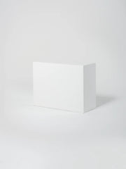 Cube 10 / 39" x 16" x H29" / White