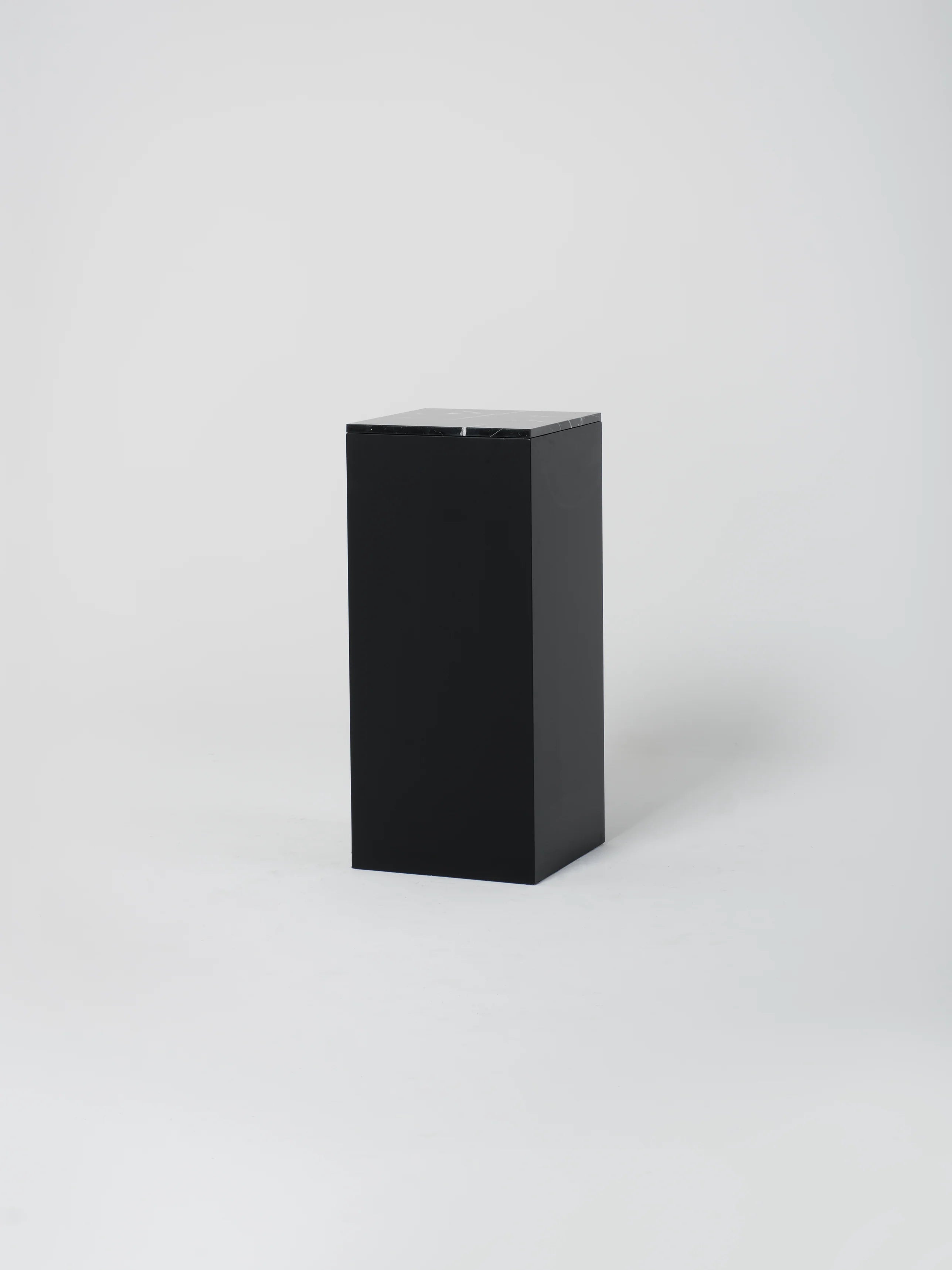 Cube 4 / 18" x 39" / Black / Nero Marquina