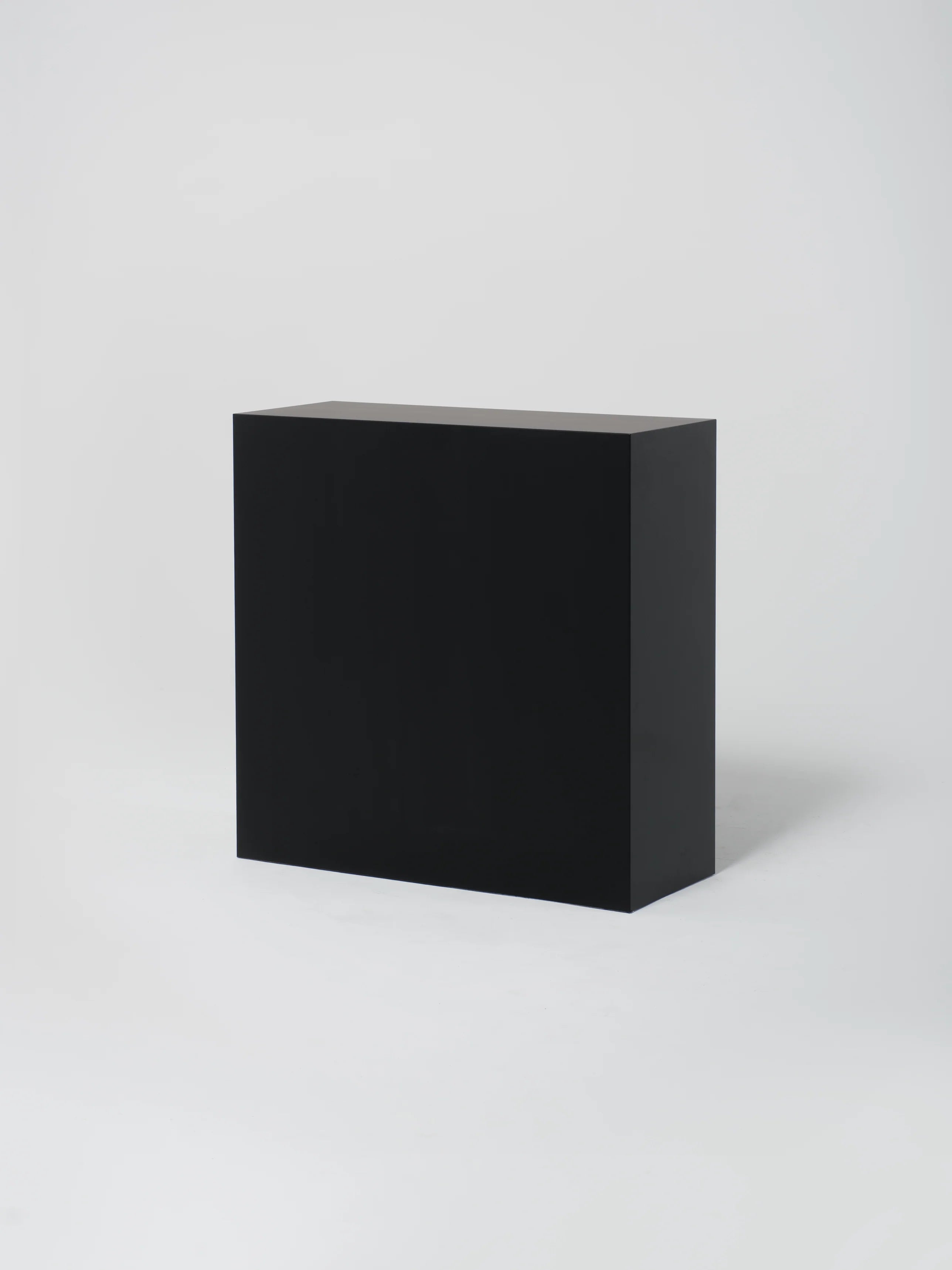 Cube 9 / 39" x 16" x H39" / Black