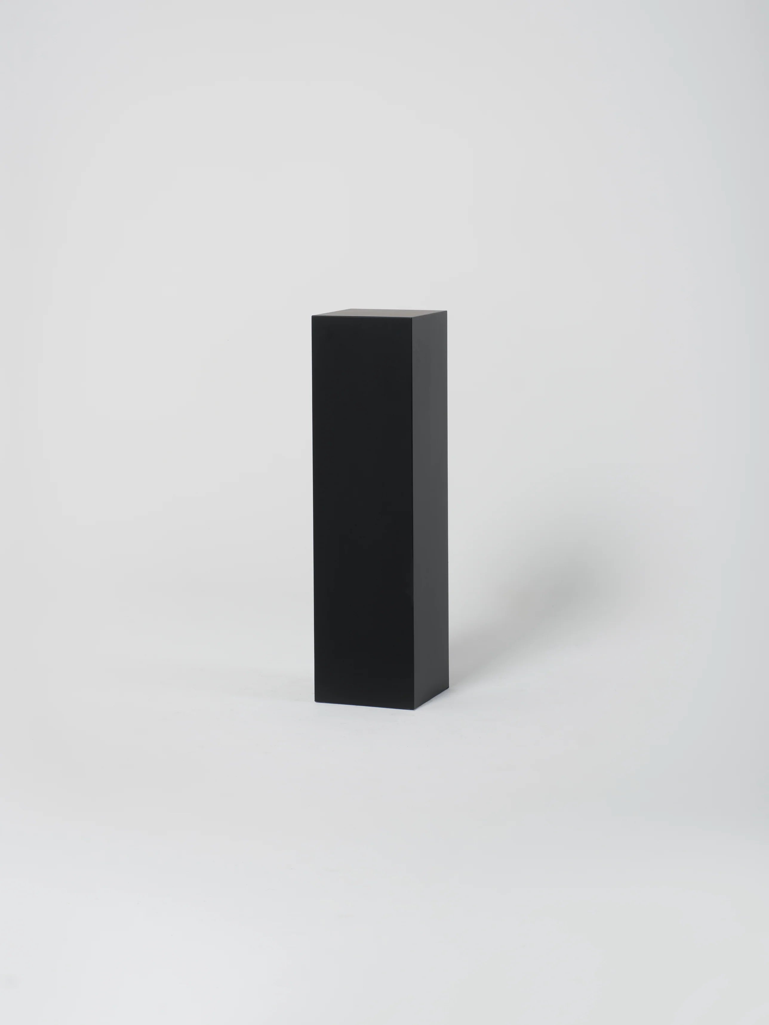Cube 2 / 12" x 43" / Black