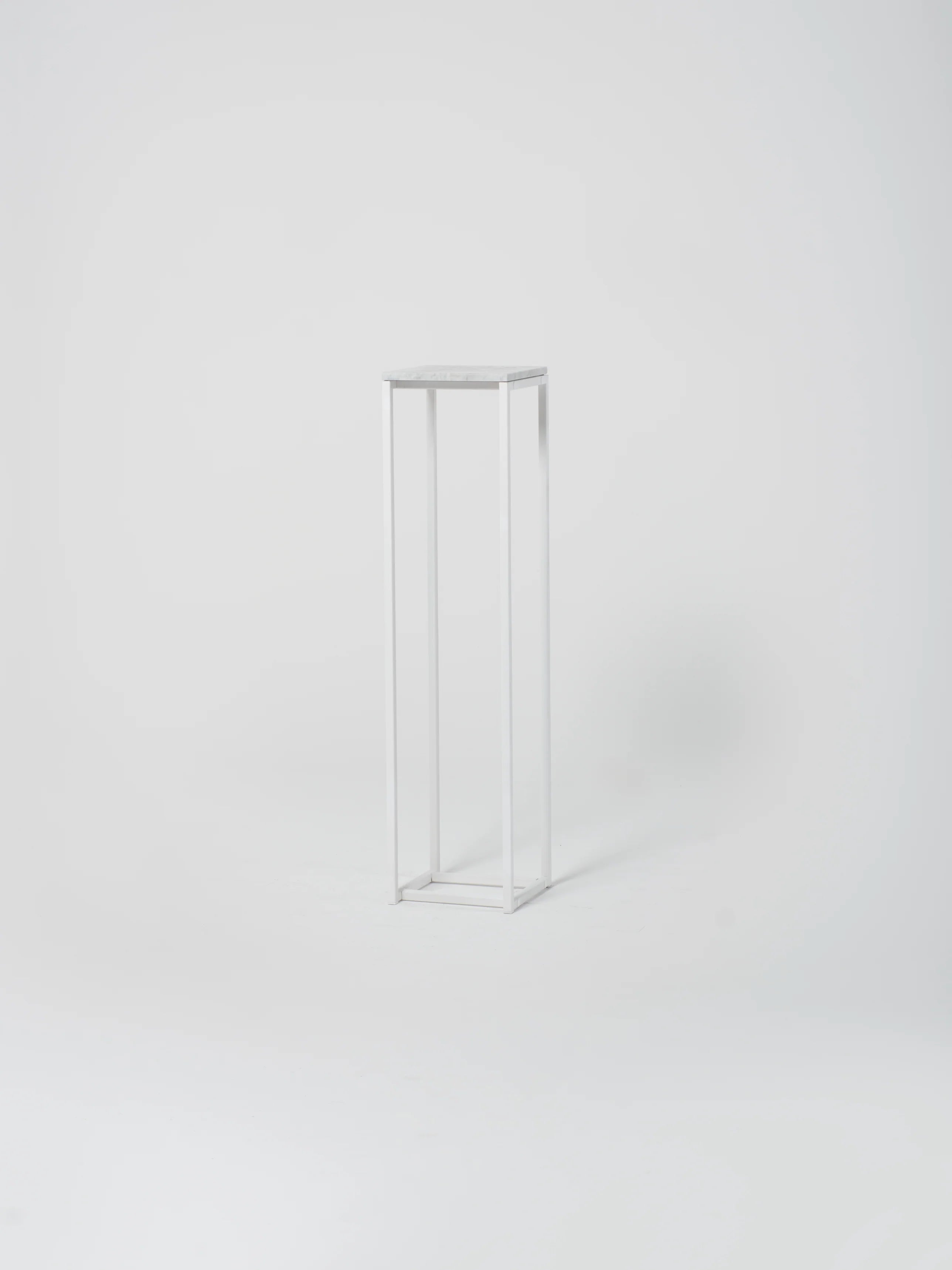Podium 1 / 12" Square / Bianco Carrara