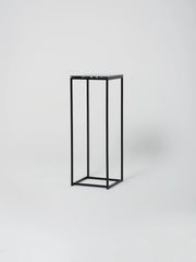 Podium 4 / 18" Square / Nero Marquina