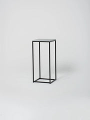 Podium 6 / 18" Square / Concrete