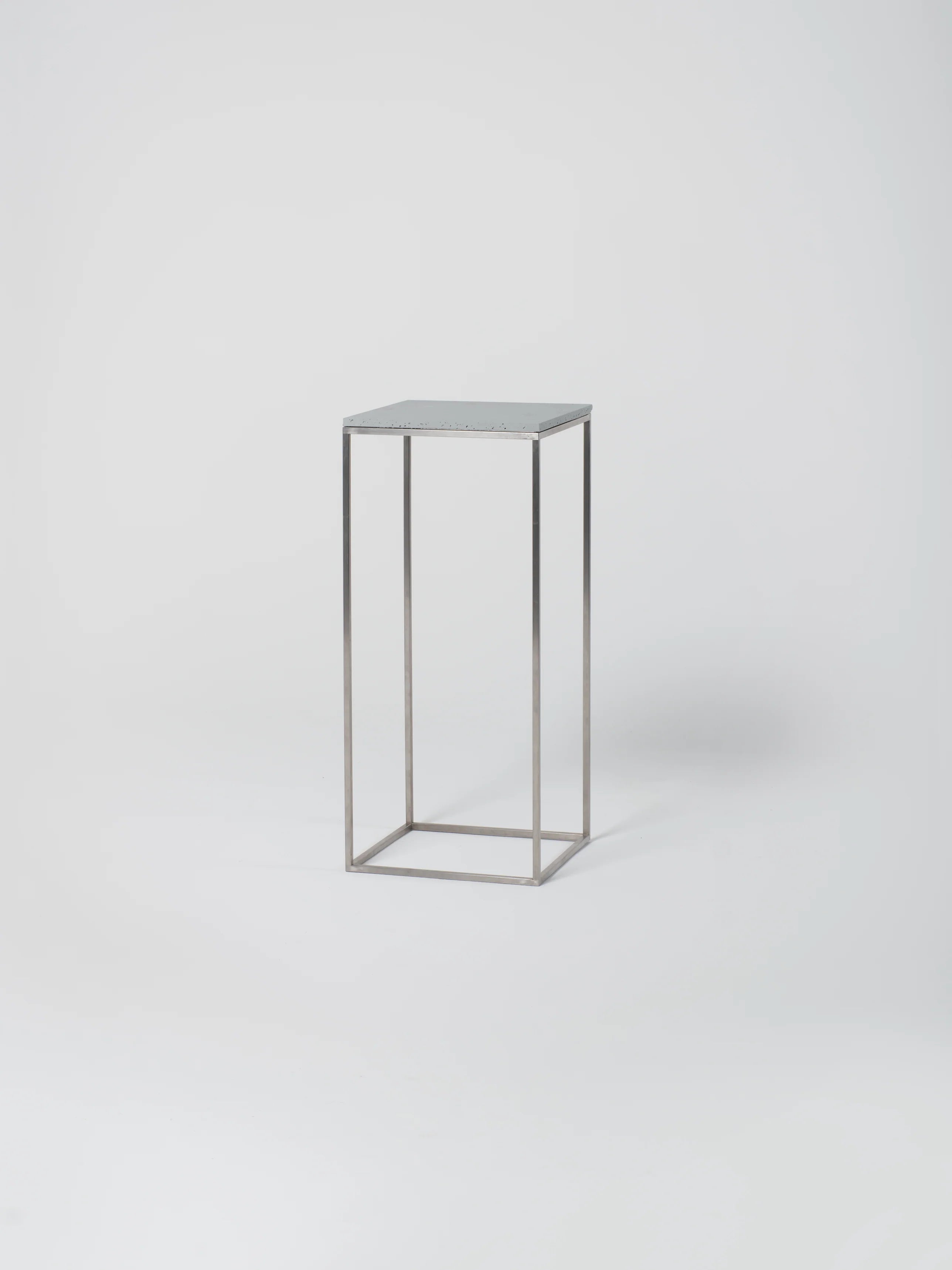 Podium 7 / 18" Square / Steel / Concrete