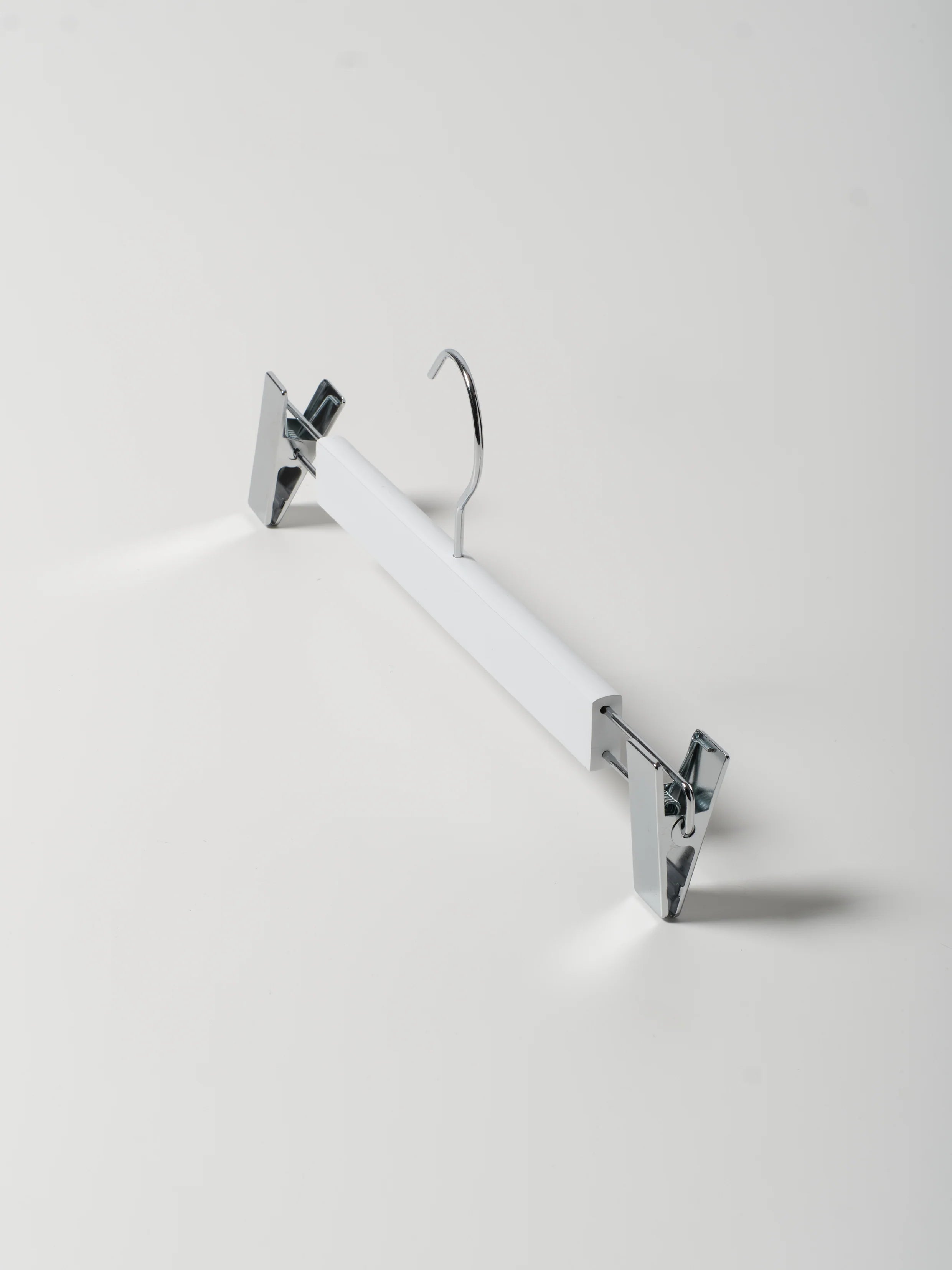 Hanger / Bottom | White | 50pcs