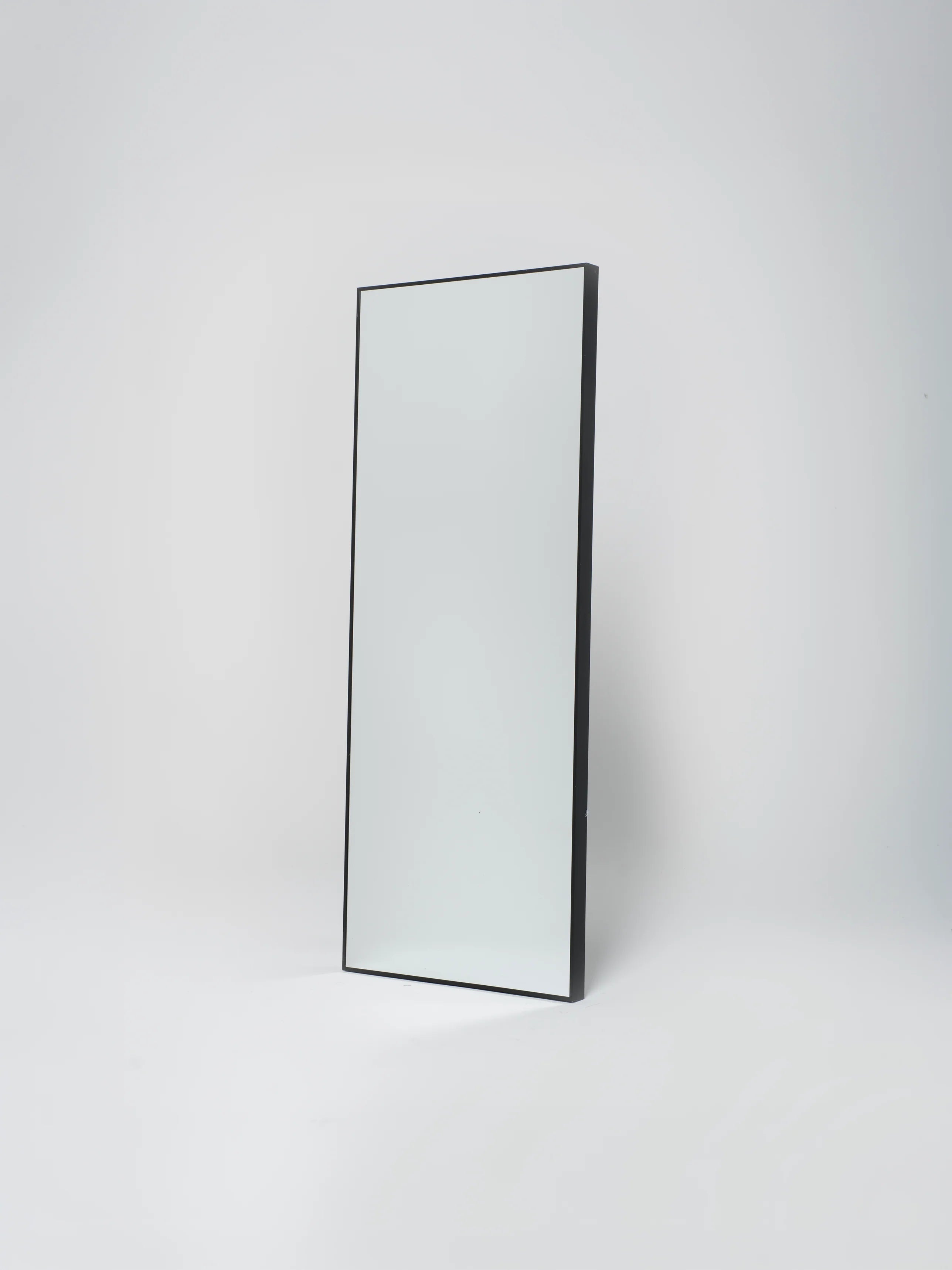 Mirror / Leaning | Black