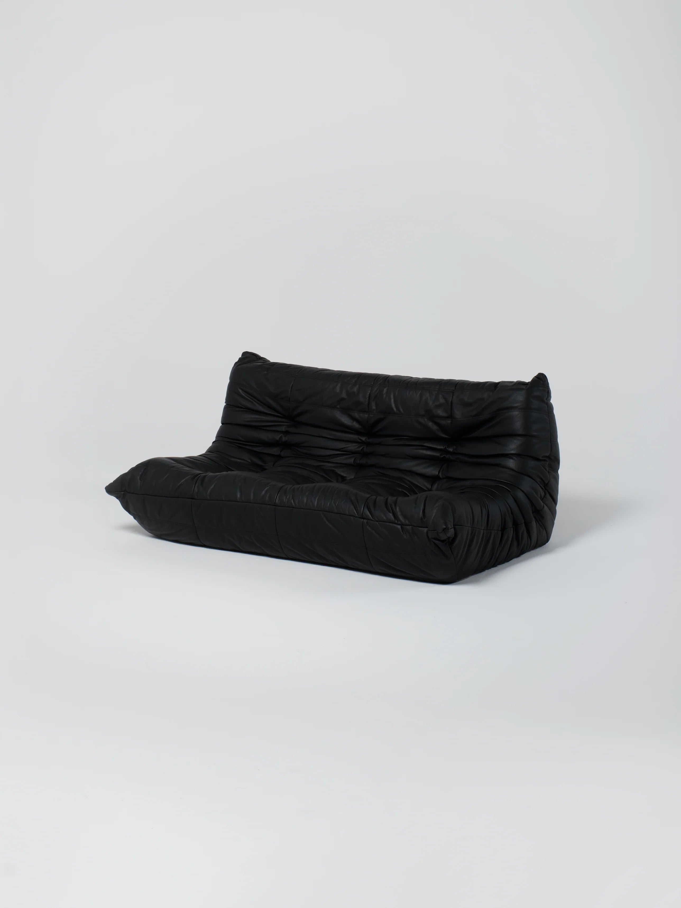 Togo Sofa / Black | 3-Seater
