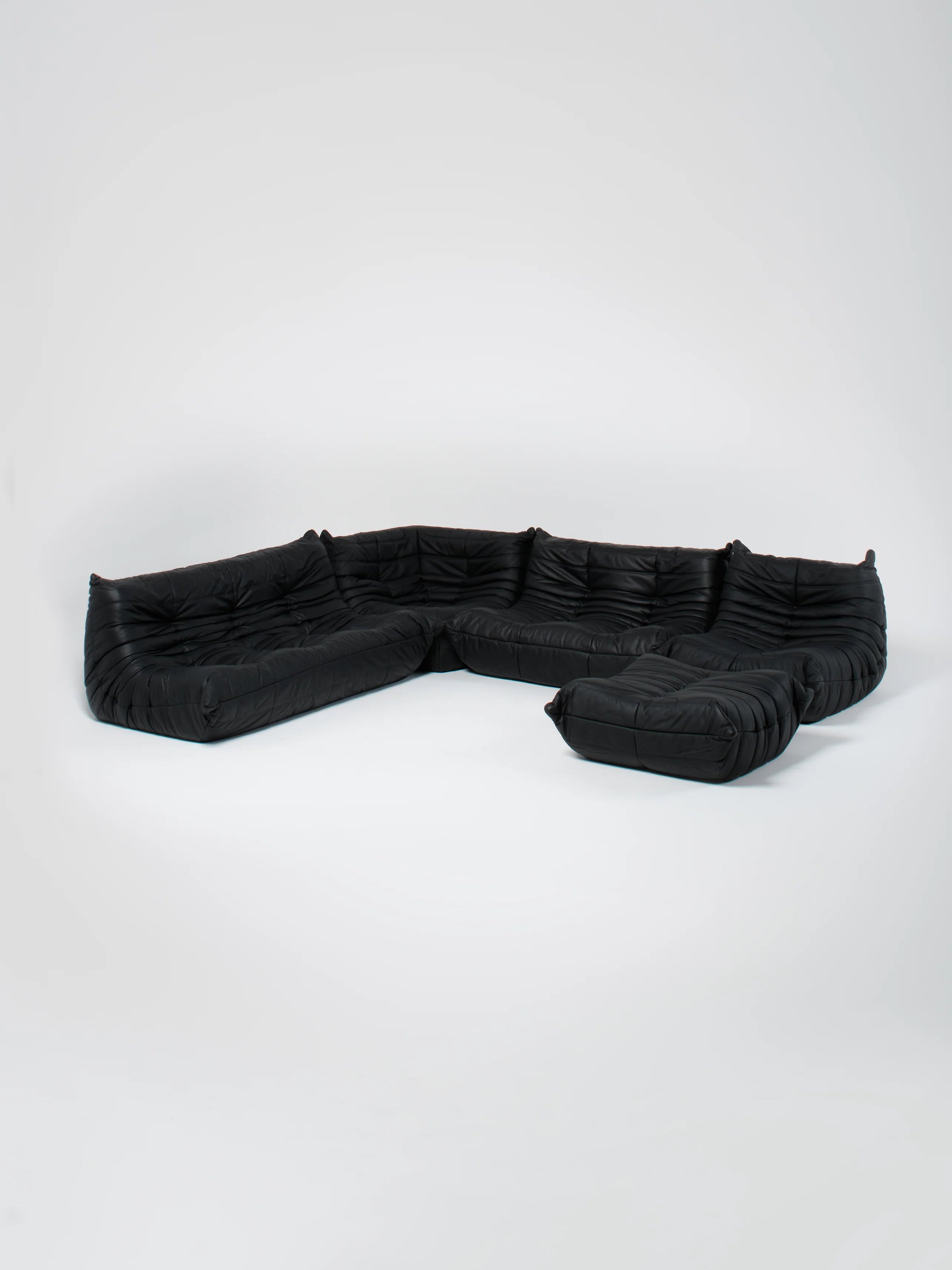 Togo Sofa / Black | 2-Seater