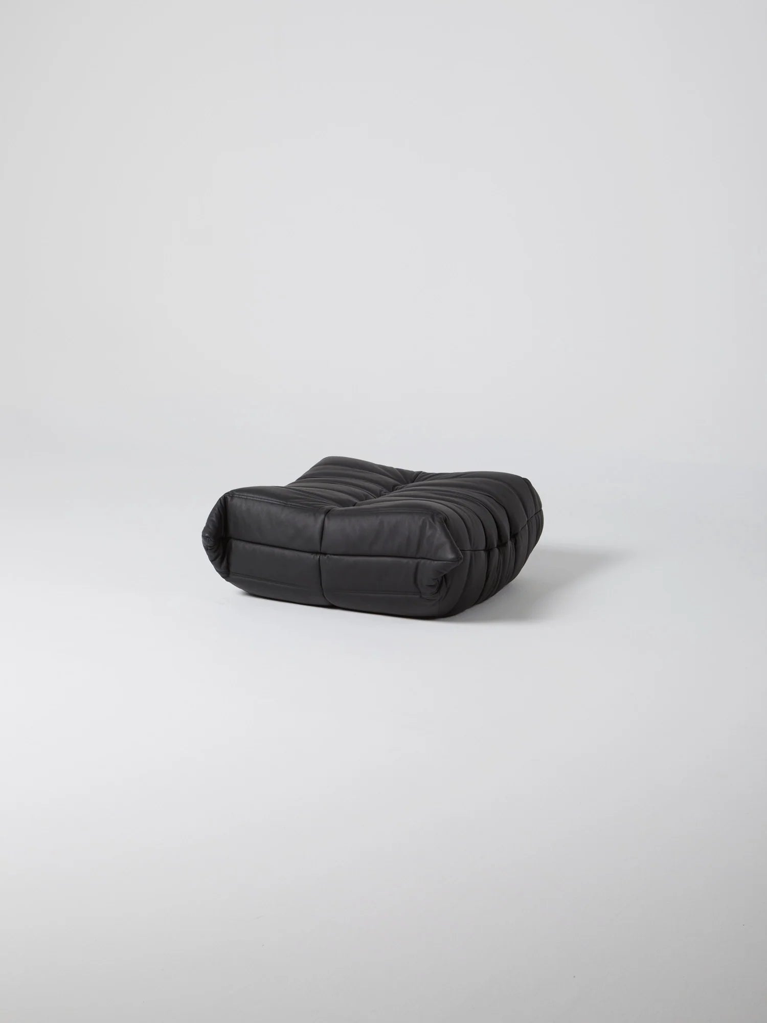 Togo Pouf / Black
